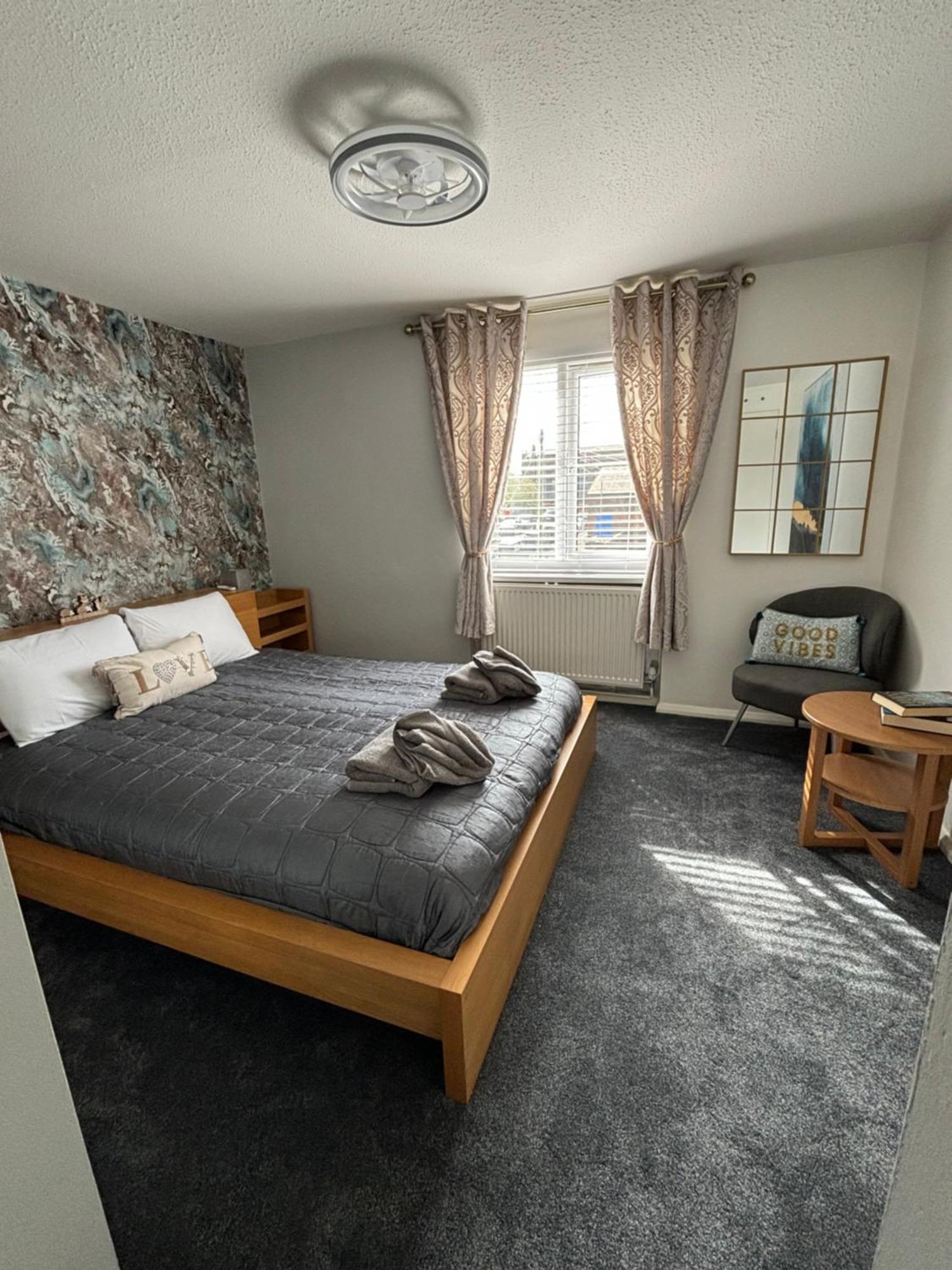 Modern Luxury Apartment Liverpool Exterior foto